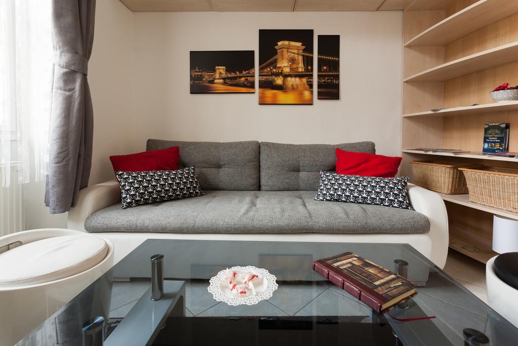 בודפשט Feel At Home Apartment מראה חיצוני תמונה